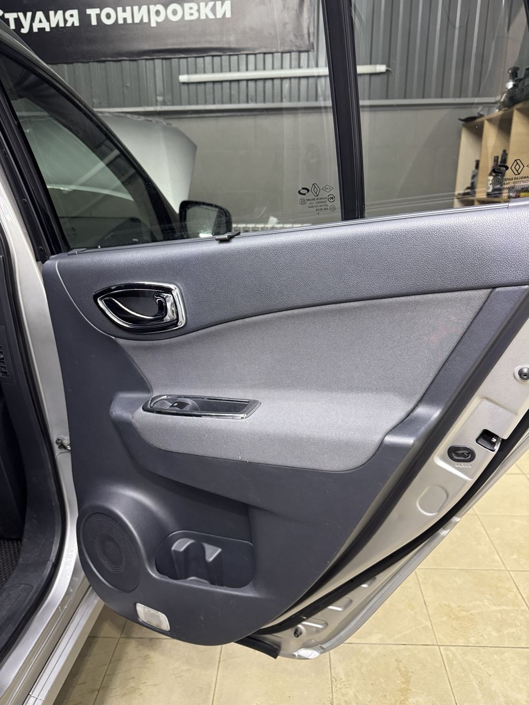 Renault Koleos — ПОСЛЕ химчистки — фото 2